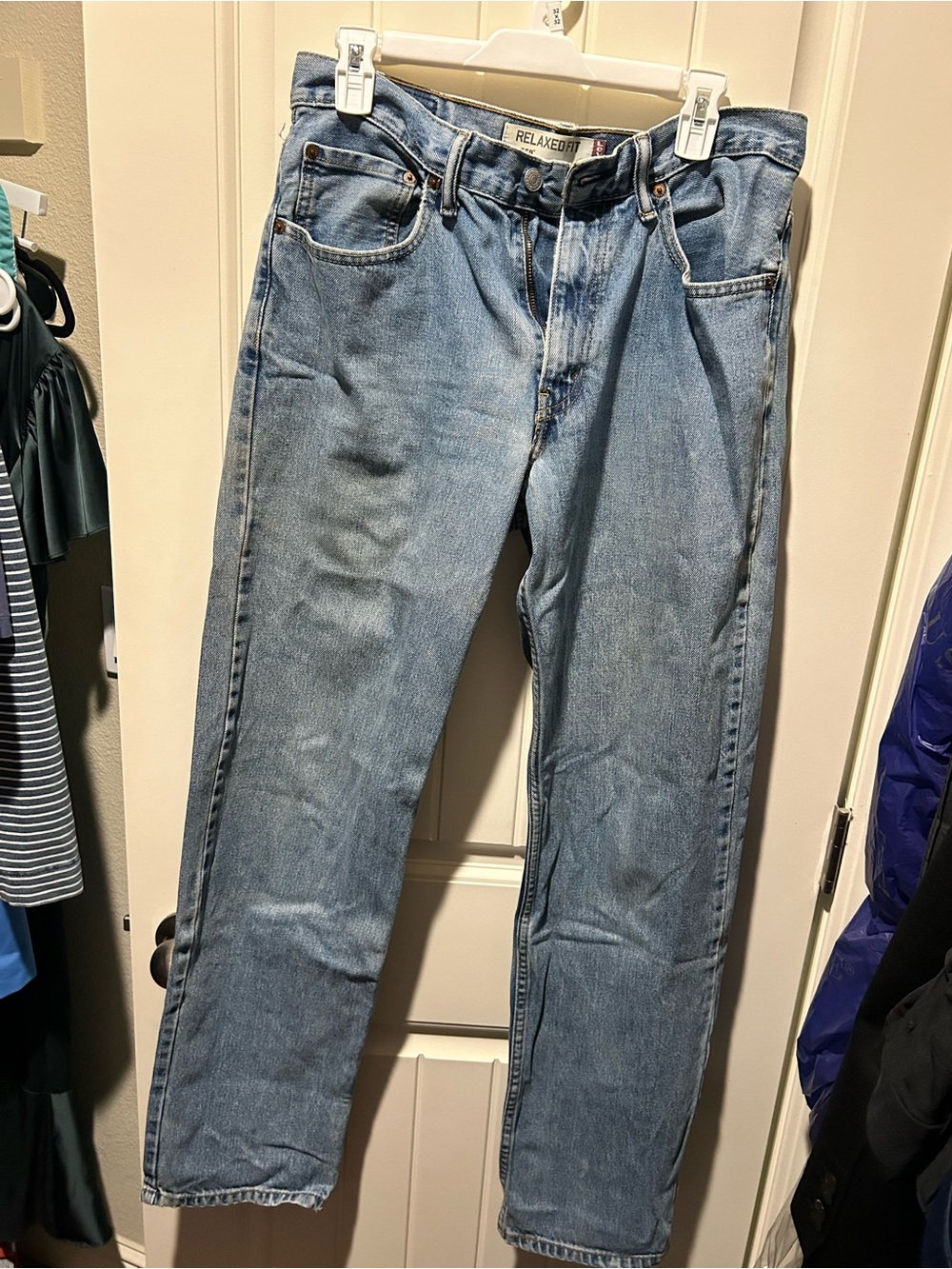 Levi's Relaxed Fit Light Blue Jeans